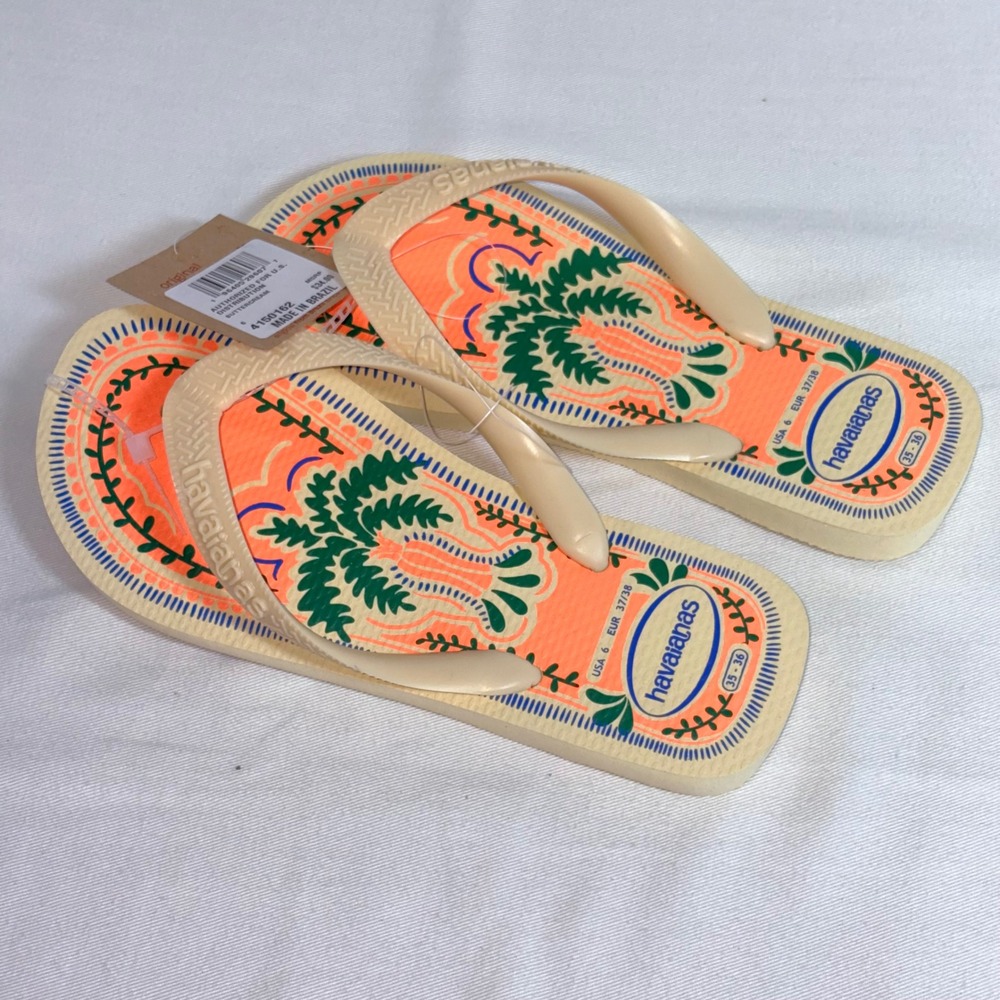 Havaianas Flip Flops Size 6 Buttercream NEW Tropical Palm Tree Print Sandals